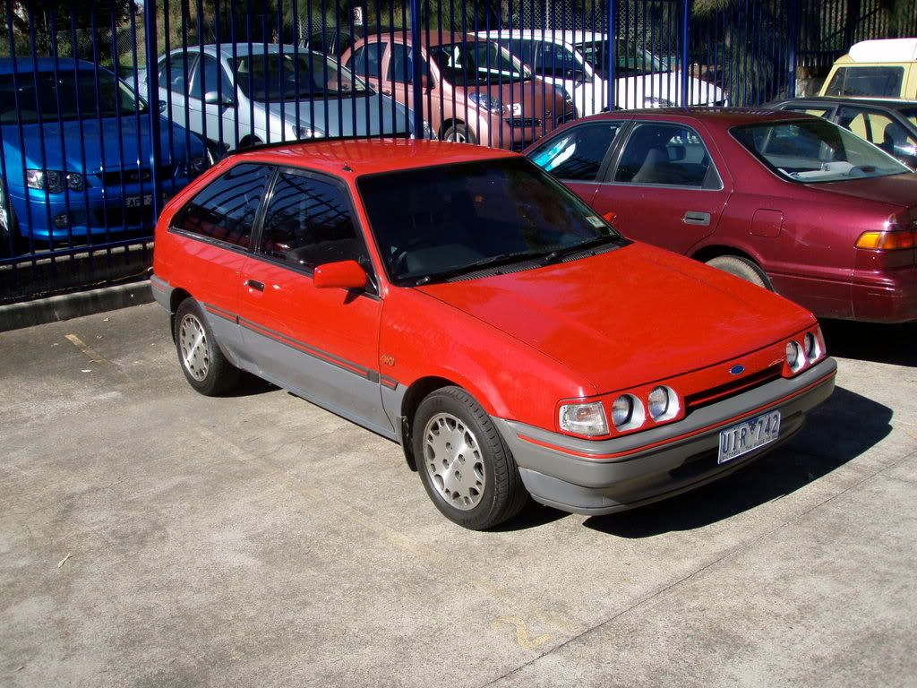 http://i208.photobucket.com/albums/bb122/bay_window_bandit/P5080159.jpg