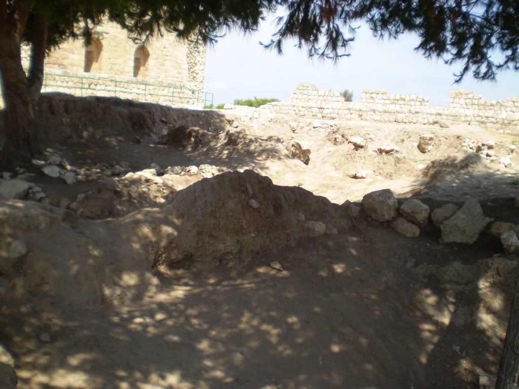 egypt_escavations.JPG