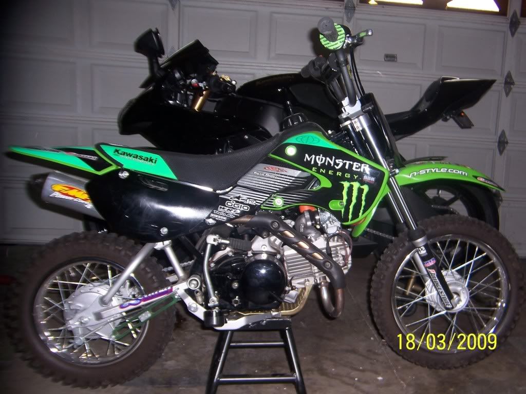 kawasaki pit bike