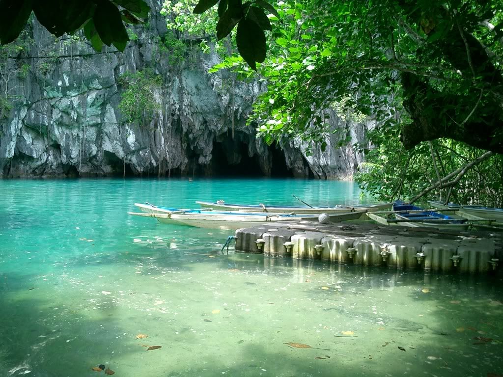 entrance to underground river Pictures, Images and Photos