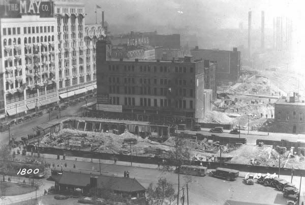 Cleveland-Champlain-PublicSq-1924.jpg