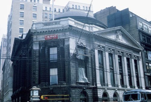 ClevelandTrustRotunda-c1964.jpg