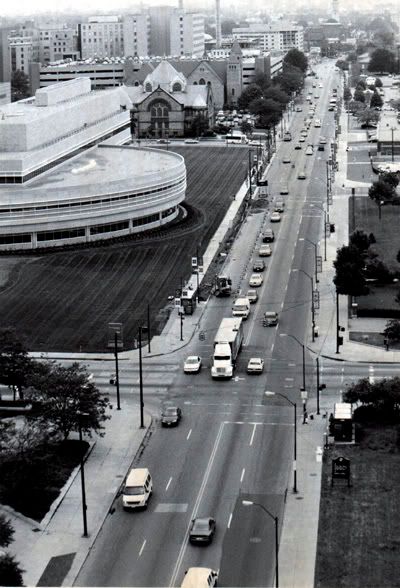 Euclid-East105th2000-s.jpg