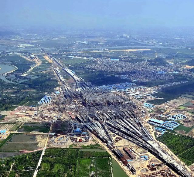 ChinaGuangzhounewstation1.jpg