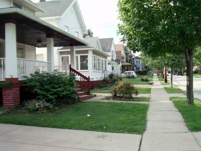 kens-hood006s.jpg