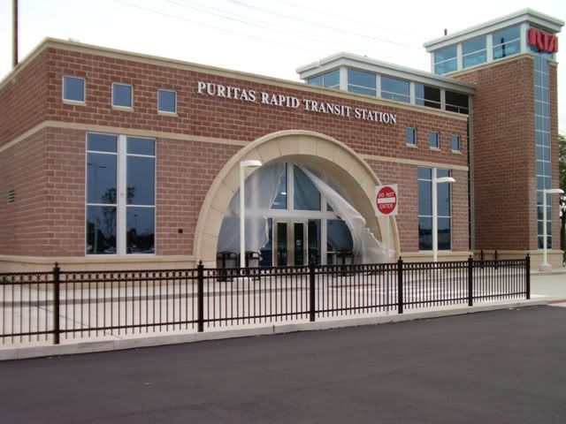 Clevelandtransit-090411037-Puritas-s.jpg