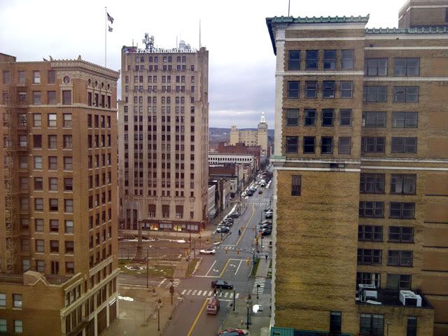 DowntownfromCityCenter1-012312s.jpg