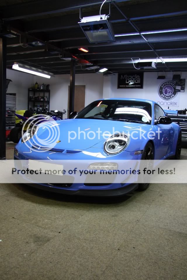 Miracle Detail present a Porsche GT3RS 4.0 with Prototype Zaino ...