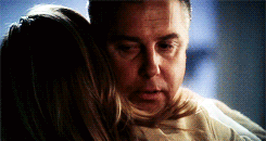 Grillows hug end photo tumblr_m9h5u6g8MI1r5k9koo13_r2_250.gif