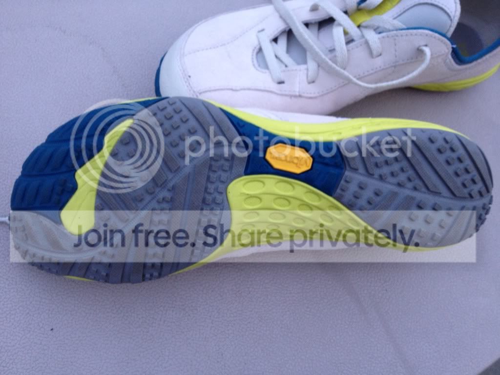 driving shoes near me